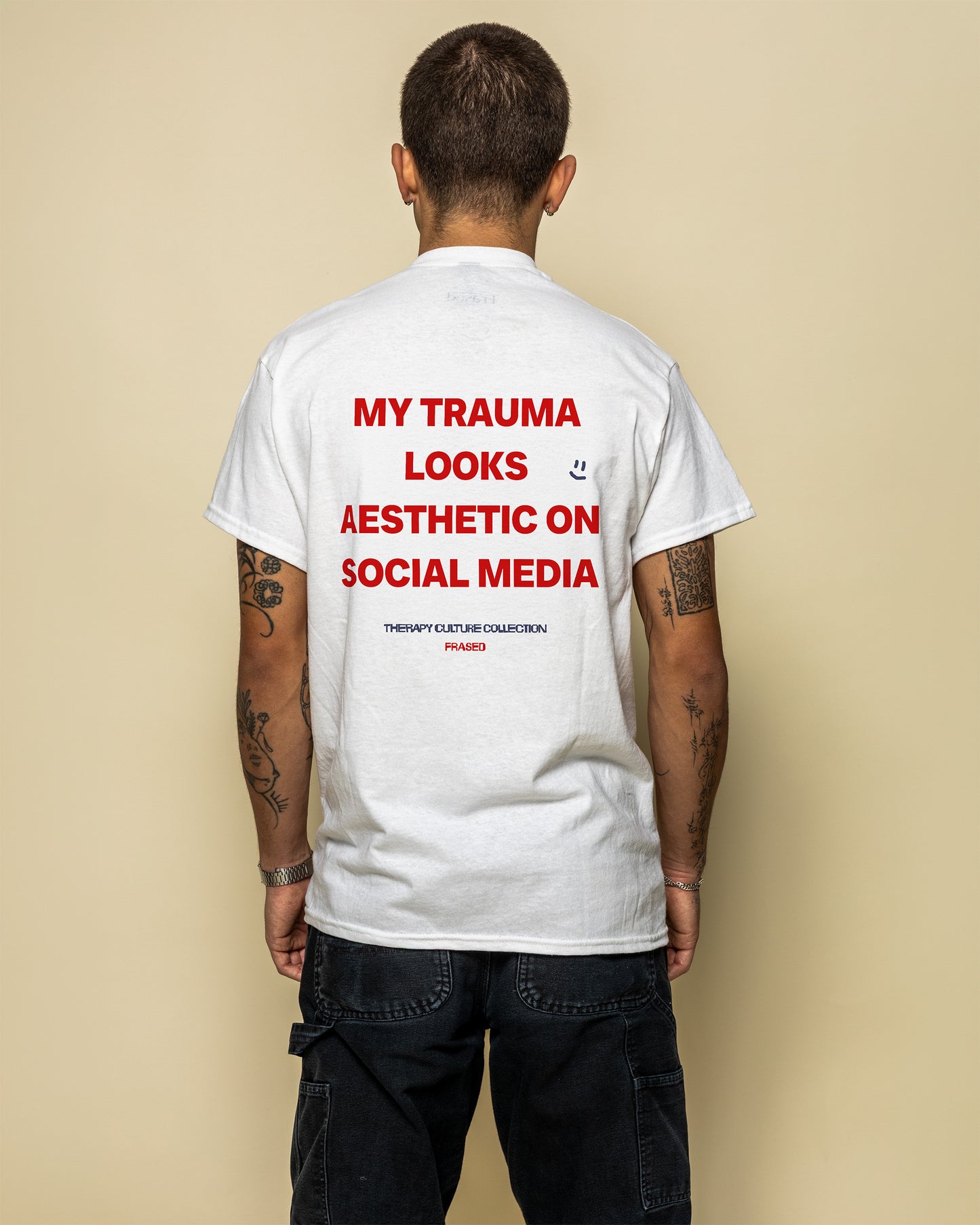 MY TRAUMA LOOKS AESTHETIC ON SOCIAL MEDIA