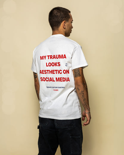 MY TRAUMA LOOKS AESTHETIC ON SOCIAL MEDIA