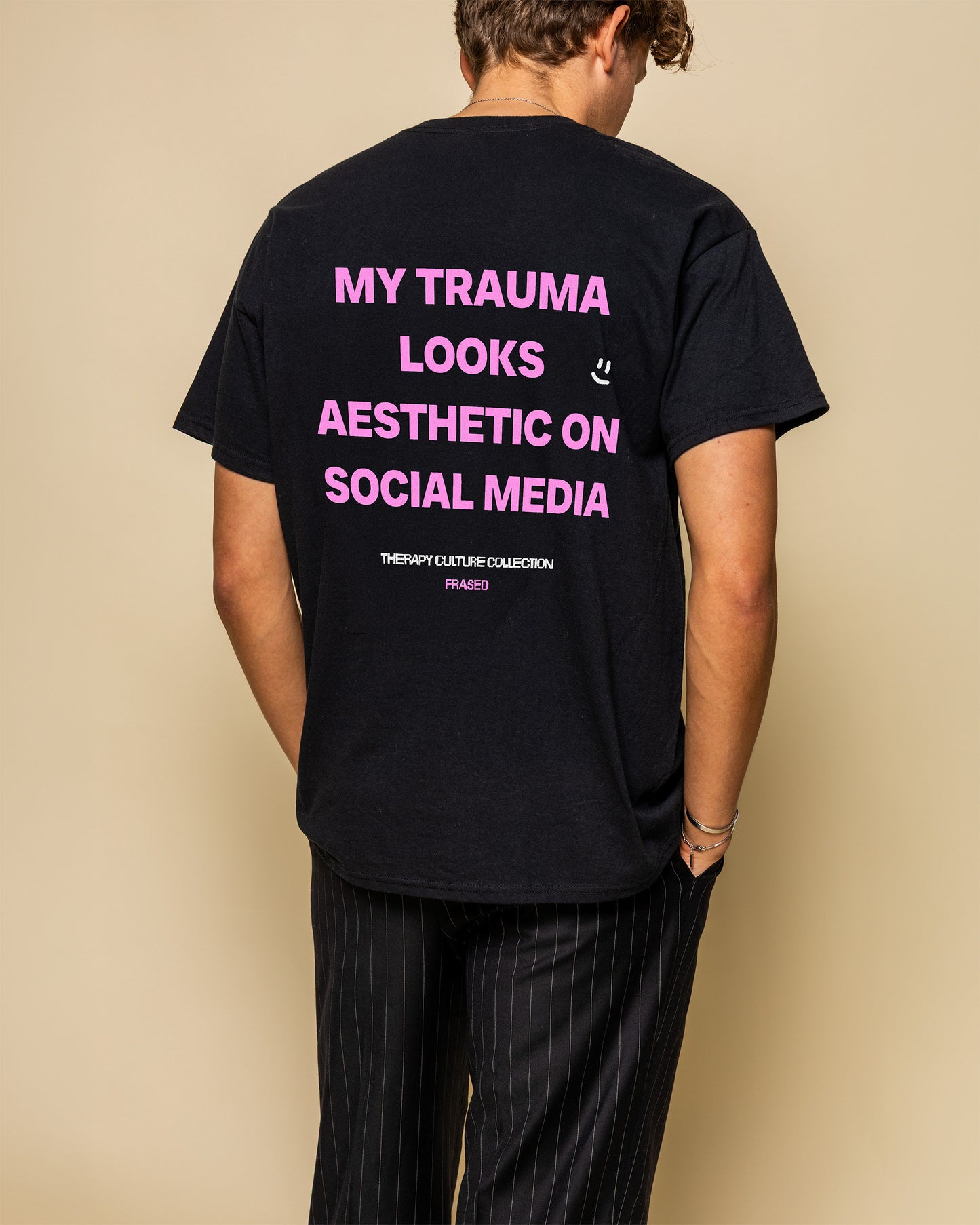 MY TRAUMA LOOKS AESTHETIC ON SOCIAL MEDIA